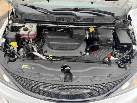 2019 Chrysler Pacifica Touring L