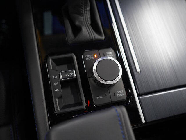 2025 Toyota Sequoia Platinum