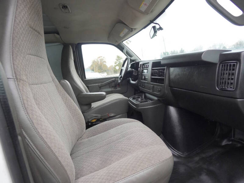 2016 Chevrolet Express 2500