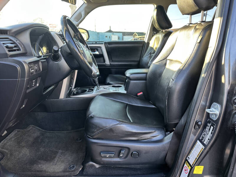 2014 Toyota 4Runner SR5