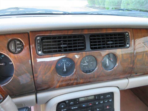 2001 Jaguar XK-Series XK8