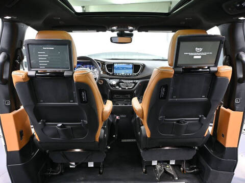 2022 Chrysler Pacifica Pinnacle