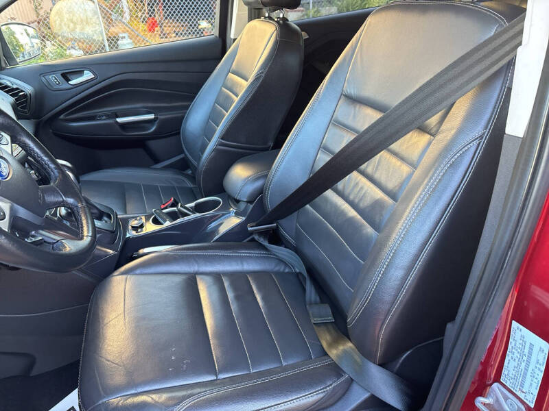 2016 Ford Escape Titanium