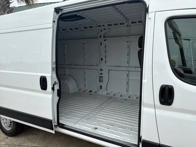 2025 RAM ProMaster