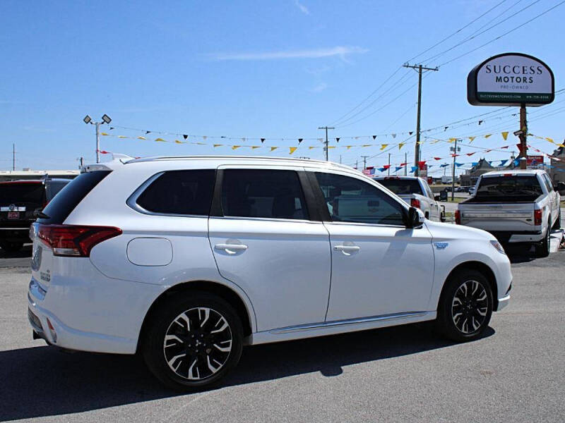 2018 Mitsubishi Outlander PHEV