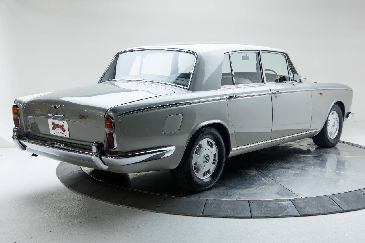 1967 Bentley T1 Saloon 14