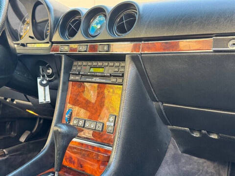 1984 Mercedes-Benz 380-Class 380 SL