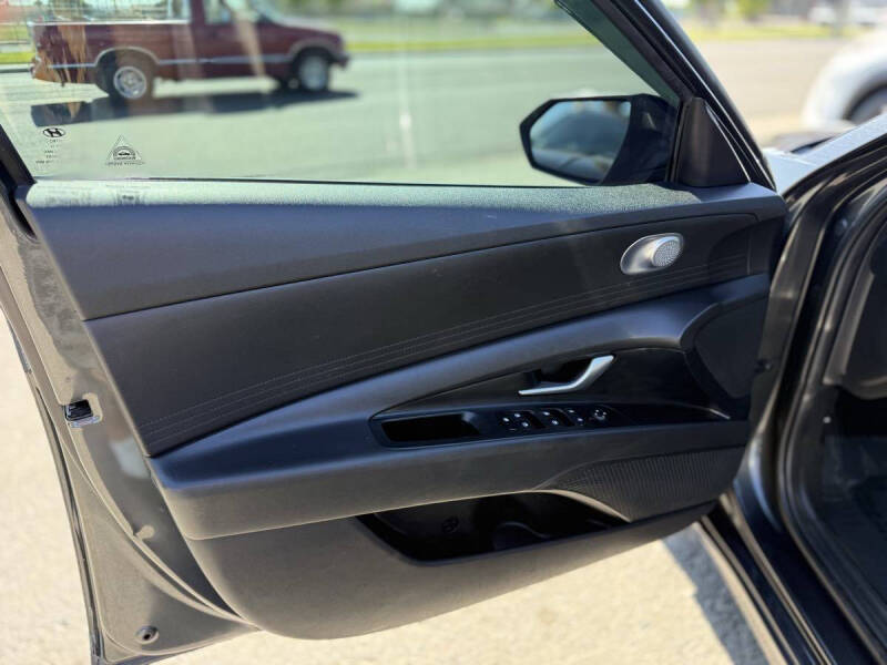 2023 Hyundai Elantra