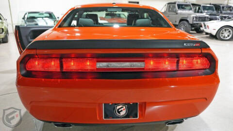 2008 Dodge Challenger SRT8