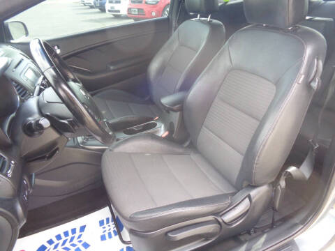 2016 Kia Forte Koup SX