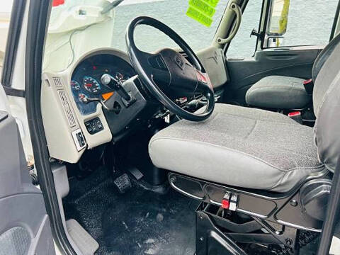 2009 International DuraStar 4300