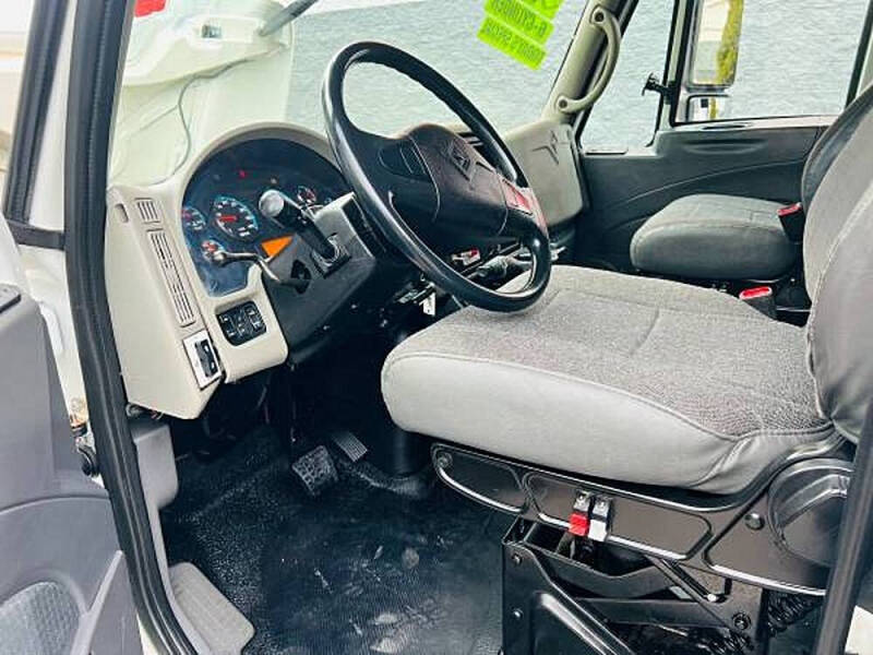 2009 International DuraStar 4300