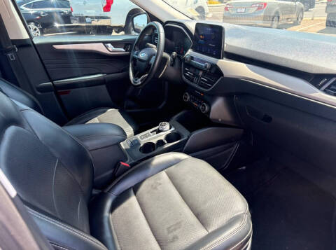 2021 Ford Escape SEL