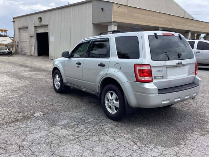 2009 Ford Escape XLT