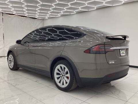 2016 Tesla Model X P90D