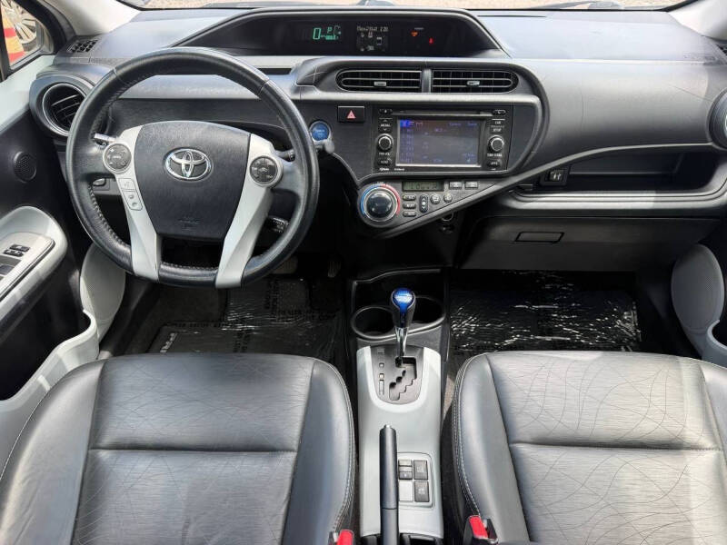 2013 Toyota Prius c Four
