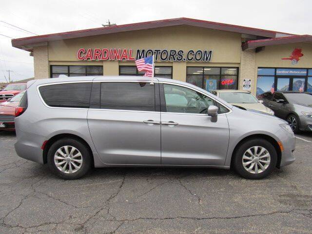 2019 Chrysler Pacifica for sale at Cardinal Motors in Fairfield OH