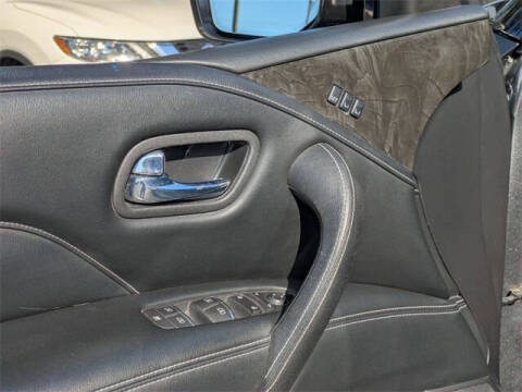 2020 Infiniti QX80 Luxe