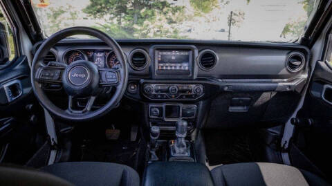 2023 Jeep Gladiator Sport S