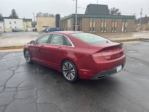 2018 Lincoln MKZ Select
