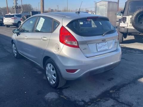 2011 Ford Fiesta SE
