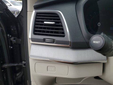 2024 Volvo XC90 B5 Core Bright Theme