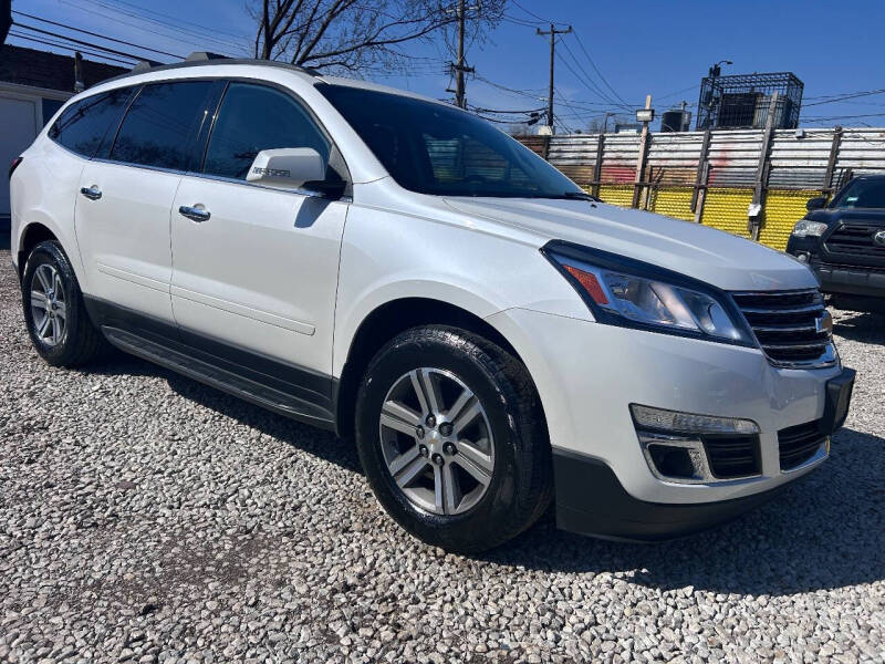 2017 Chevrolet Traverse LT