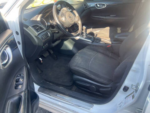 2018 Nissan Sentra SR