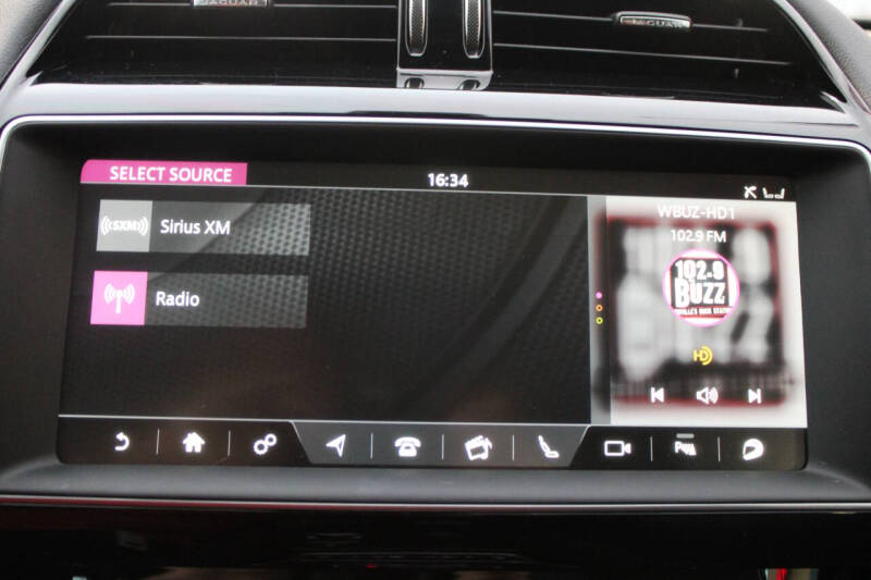 2020 Jaguar F-PACE 30t R-Sport