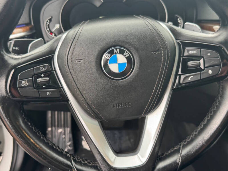 2019 BMW 5 Series 530e iPerformance