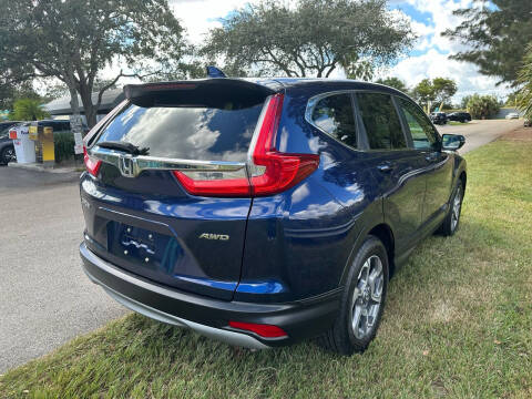 2018 Honda CR-V for sale at FLORIDA CAR TRADE LLC in Davie FL