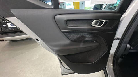 2024 Volvo XC40