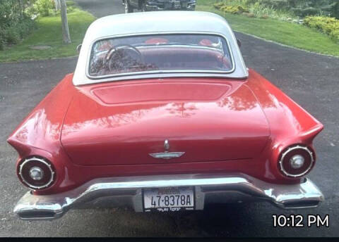 1957 Ford Thunderbird