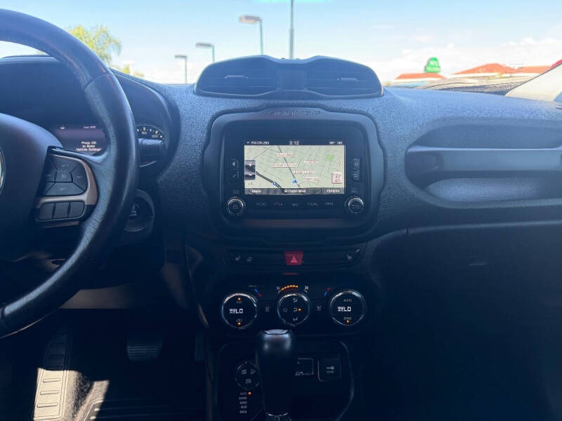2017 Jeep Renegade Deserthawk