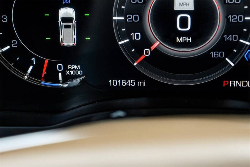 2019 Cadillac Escalade Platinum