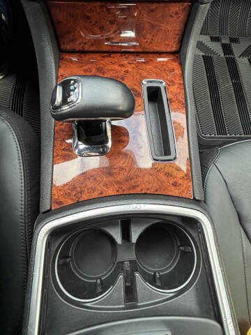 2012 Chrysler 300 Limited