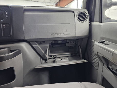 2013 Ford E-Series E-150