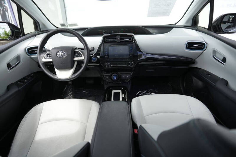 2017 Toyota Prius Four