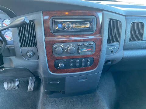 2002 Dodge Ram 1500 SLT Plus