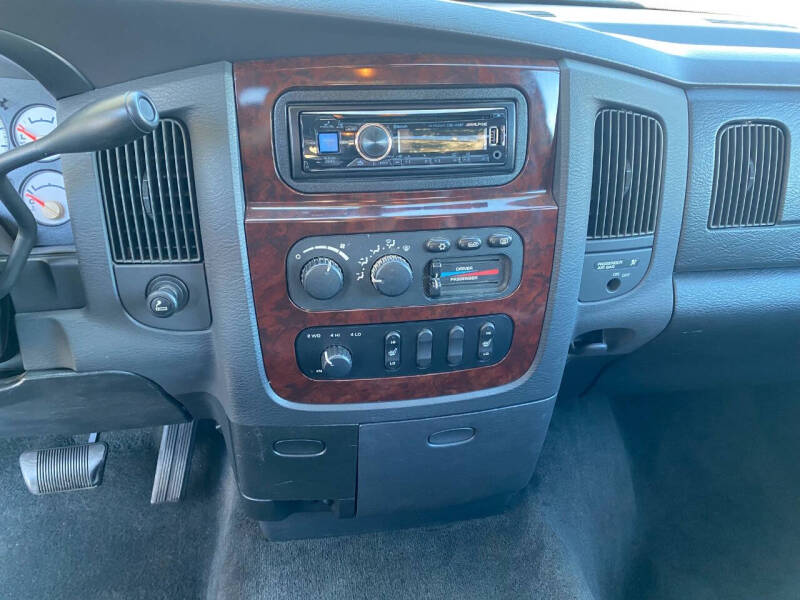 2002 Dodge Ram 1500 SLT Plus