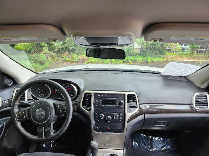 2012 Jeep Grand Cherokee Laredo