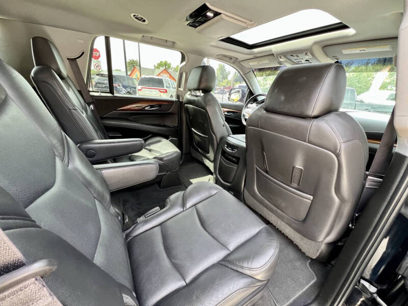 2017 Cadillac Escalade Premium Luxury