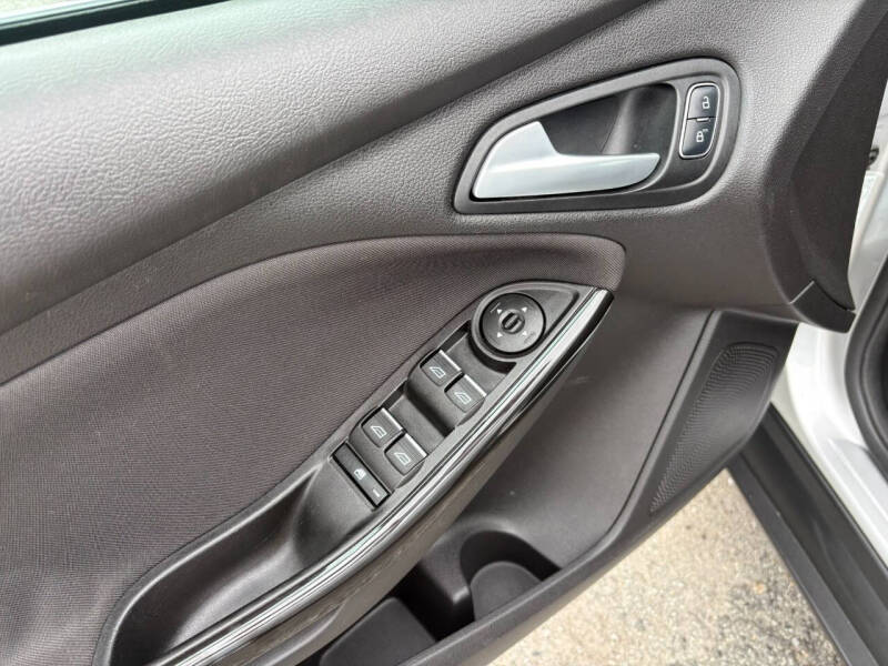 2018 Ford Focus Titanium