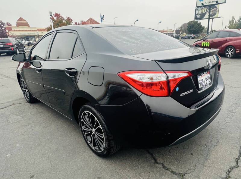 2015 Toyota Corolla S Plus