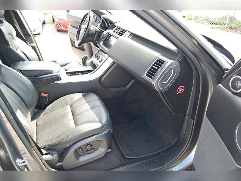 2016 Land Rover Range Rover Sport SE