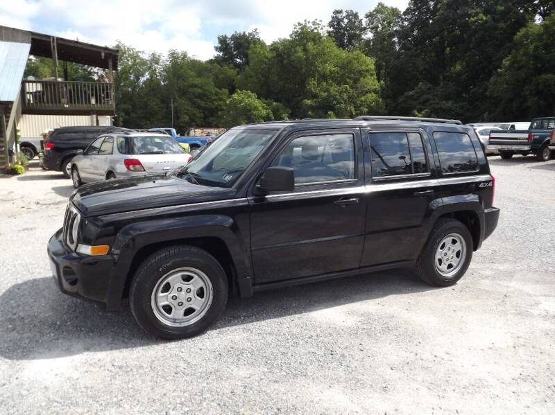 2010 Jeep Patriot for sale at Country Side Auto Sales in East Berlin PA