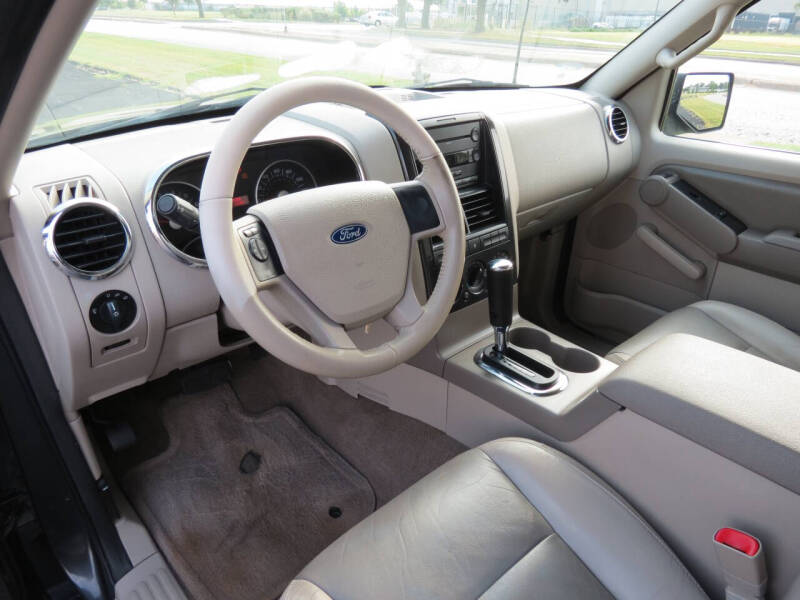 2007 Ford Explorer XLT
