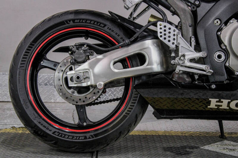 2005 Honda CBR1000RR