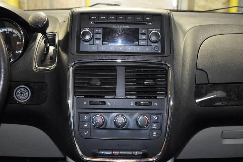 2015 Dodge Grand Caravan SE