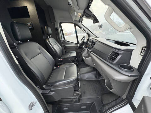 2024 Ford Transit 250